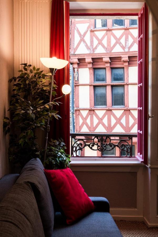 Agreable Studio En Plein Coeur De Quimper Apartment Bagian luar foto
