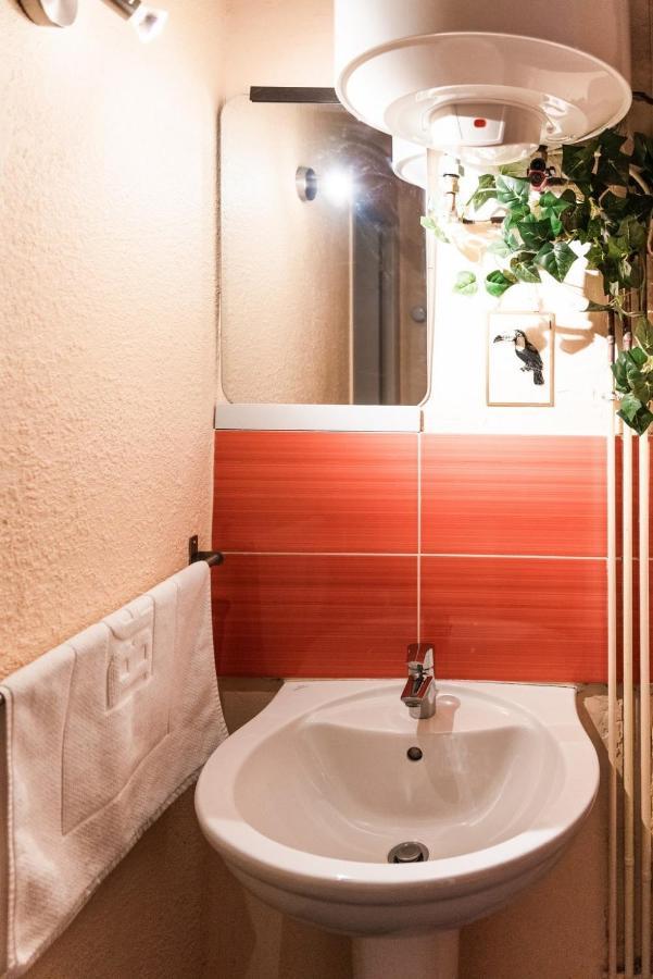 Agreable Studio En Plein Coeur De Quimper Apartment Bagian luar foto
