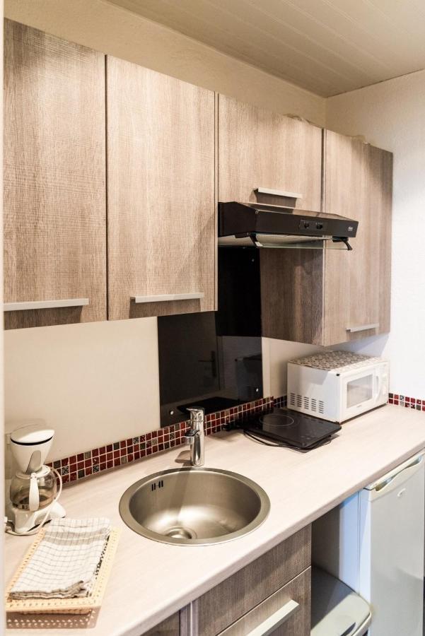 Agreable Studio En Plein Coeur De Quimper Apartment Bagian luar foto